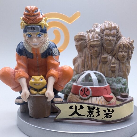 Vintage 2005 Naruto Konoha diorama figure - Picture 1 of 8